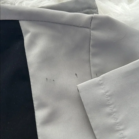 Men's Gray and Black Casual Button Down Shirt - Picture 3 of 4